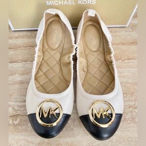 Michael Kors Two-Tone Flats with Gold Emblem. New no box 
Size 6M